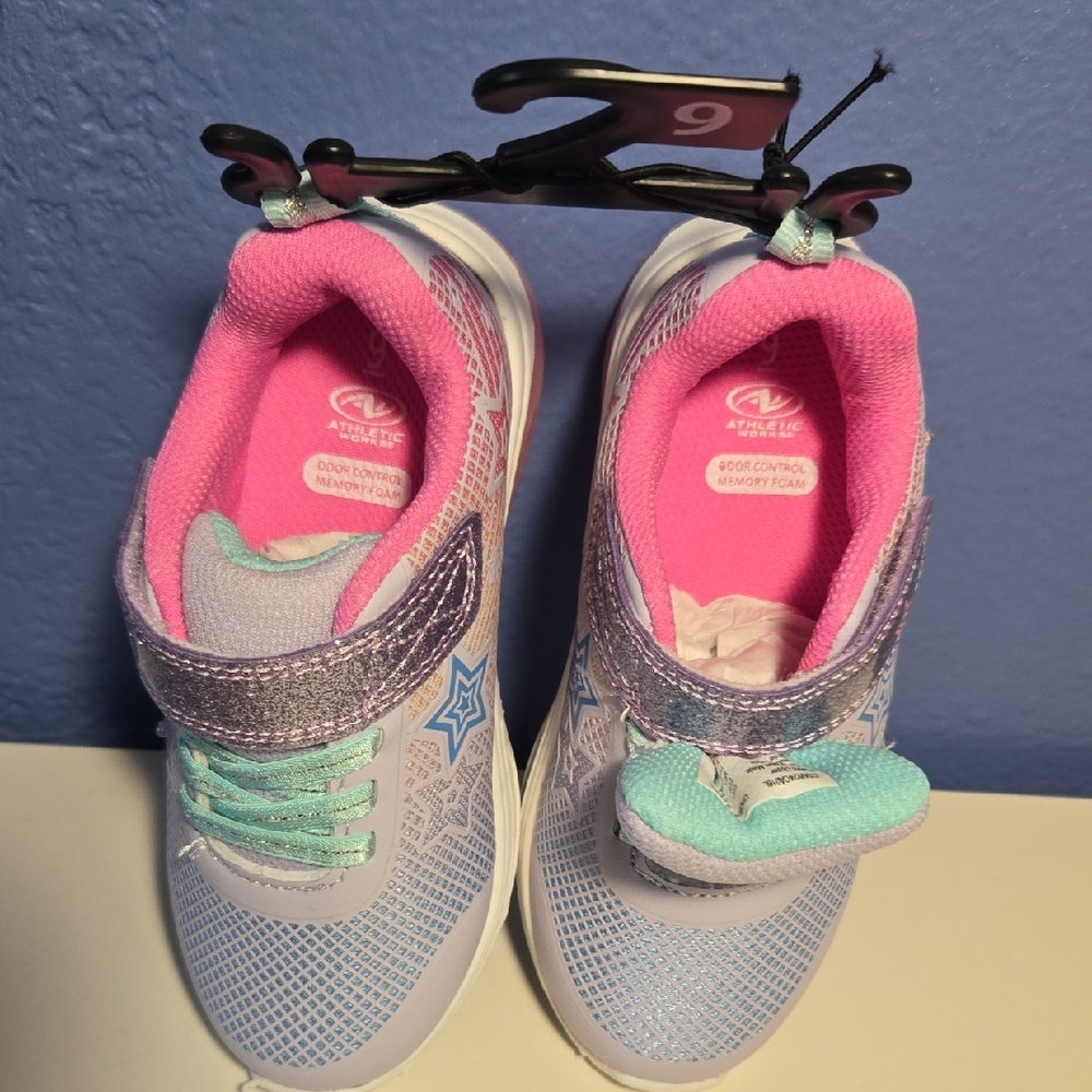 ATHLETIC Works Toddler Kids' Pink  Blue Athletic Shoes Star Light Up Size 9 NEW